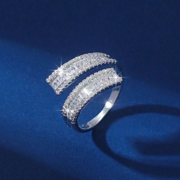 T-Shaped Copper Cubic Zirconia Ring With Open Ends - Picture 3 of 9